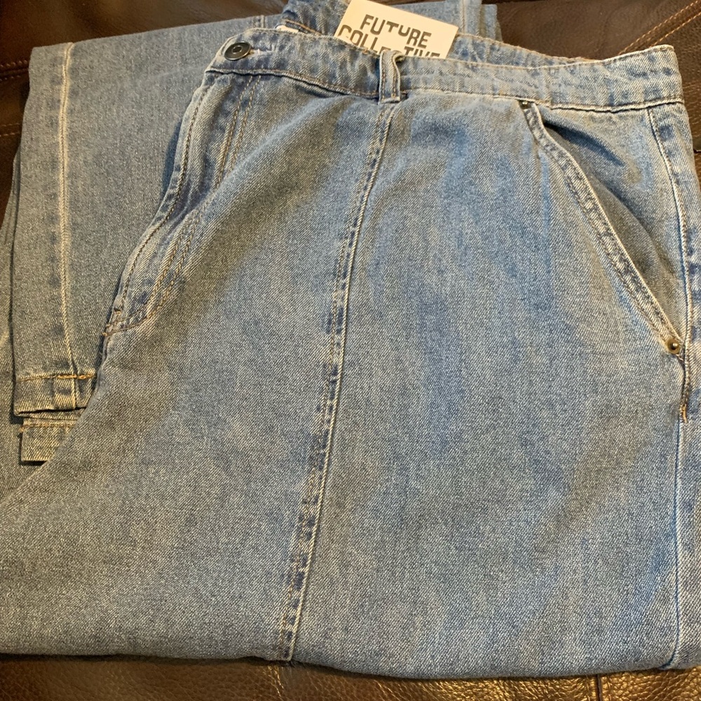 High-Rise Cargo Wide Leg Jeans - Picture 6 of 6